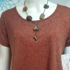 Lularoe classic tee